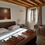 Jr Luxury Guesthouse2