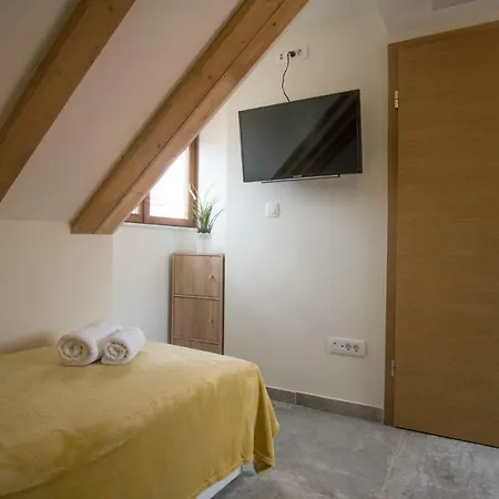 Jr Luxury Guesthouse2 Split