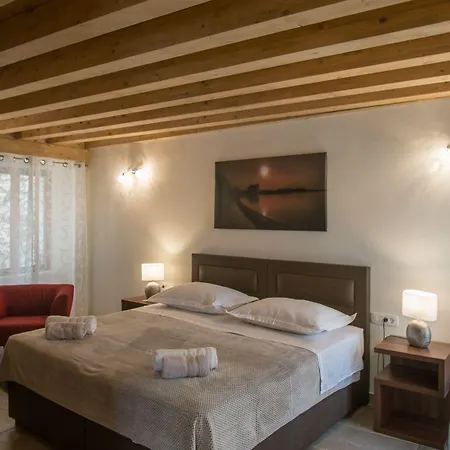 Gasthof Jr Luxury Guesthouse2 Split