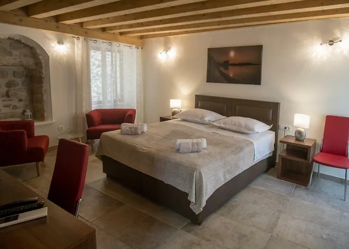 Penzion Jr Luxury Guesthouse2 4*
